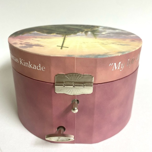Thomas Kinkade musical jewelry box with mirror. Beautiful Mountaintop scene. - Picture 8 of 13